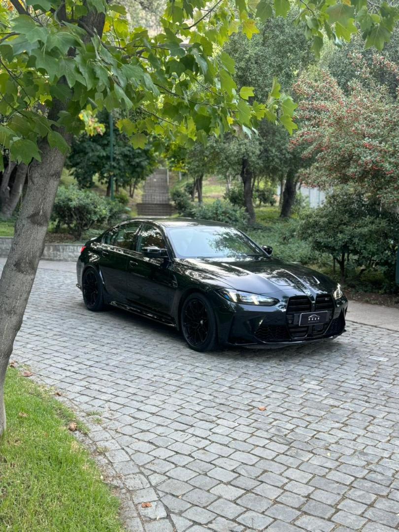 2025 BMW M3 COMPETITION M3 Negro - Miniatura 2