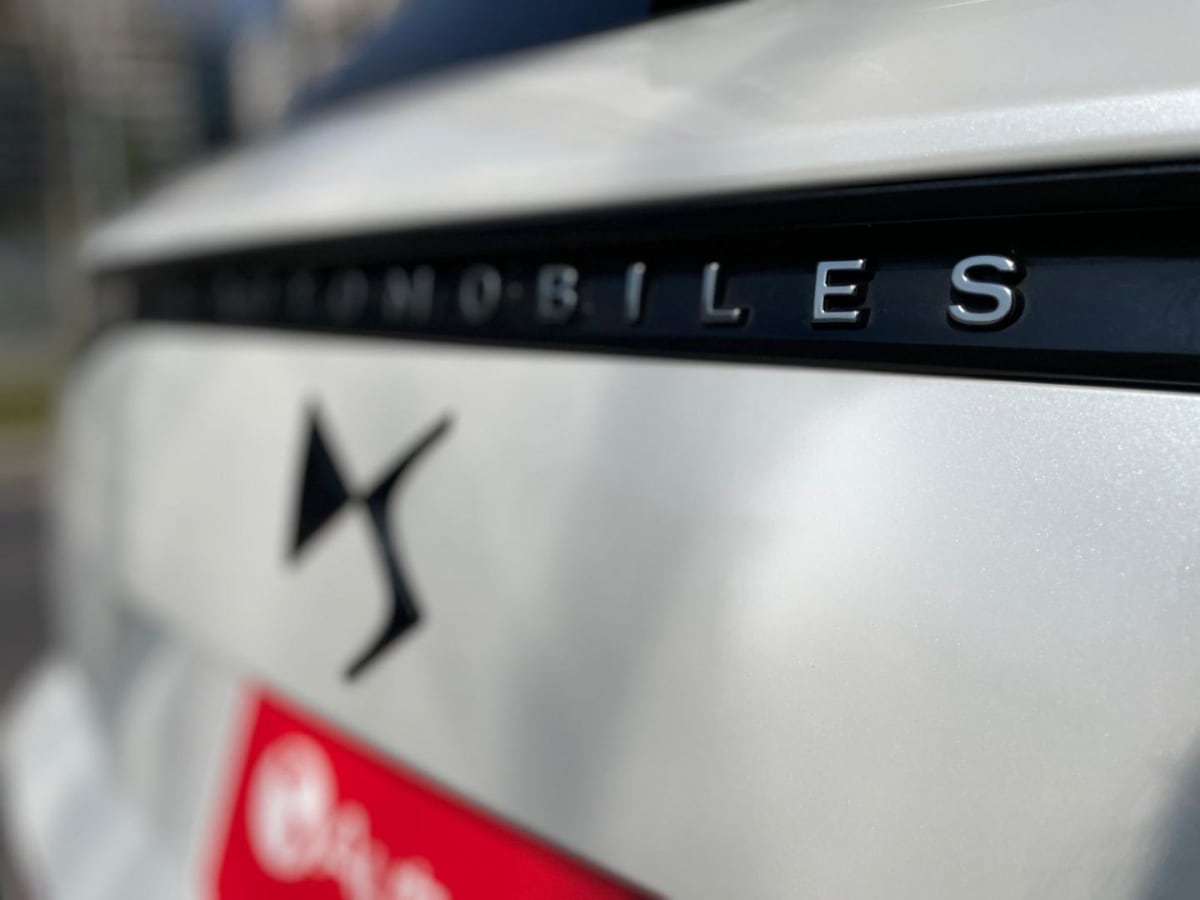 2024 DS DS7 CROSSBACK DS7 Blanco - Miniatura 5
