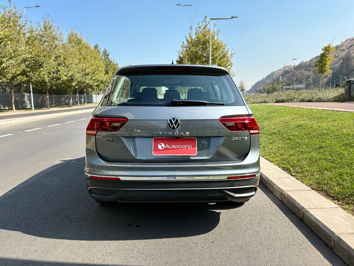 2025 Volkswagen TIGUAN TSI COMFORTLINE TIGUAN GRIS - Miniatura 7