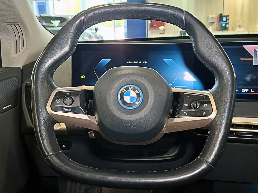2023 BMW IX 0.0 Azul - Miniatura 10