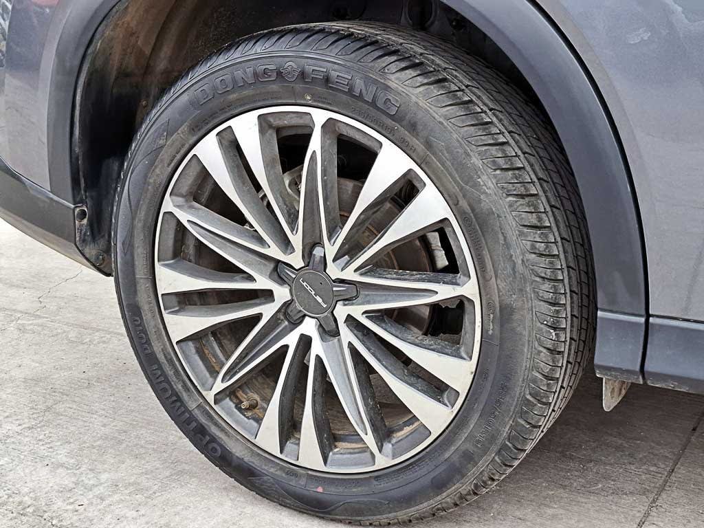 2024 DFSK SUV 600 (IN) Gris - Miniatura 8