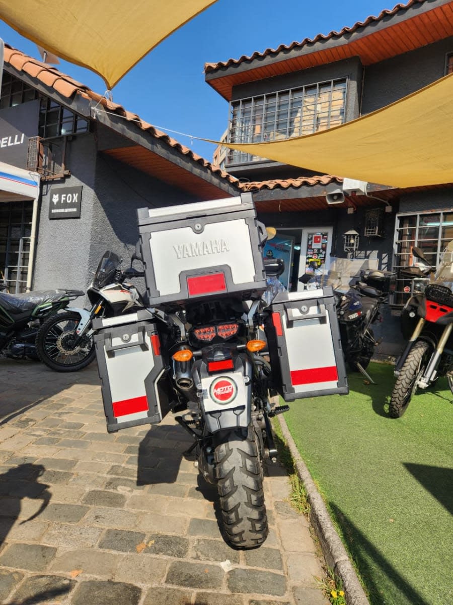 2012 Yamaha Super Tenere Tenere - Miniatura 3
