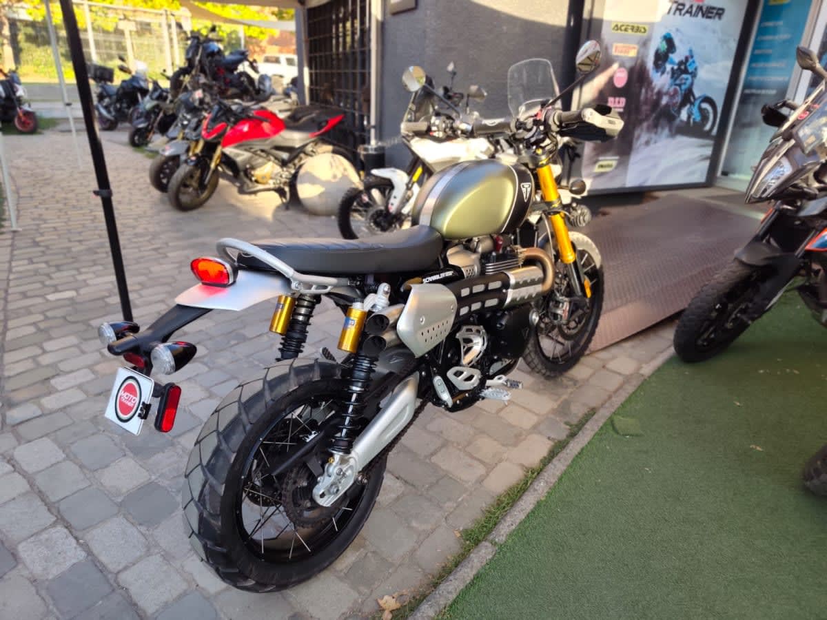 2023 Triumph Scrambler 1200 1200 - Miniatura 7