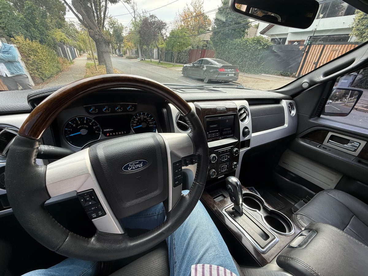 2014 Ford F-150 Platinum 3.5 - Miniatura 6
