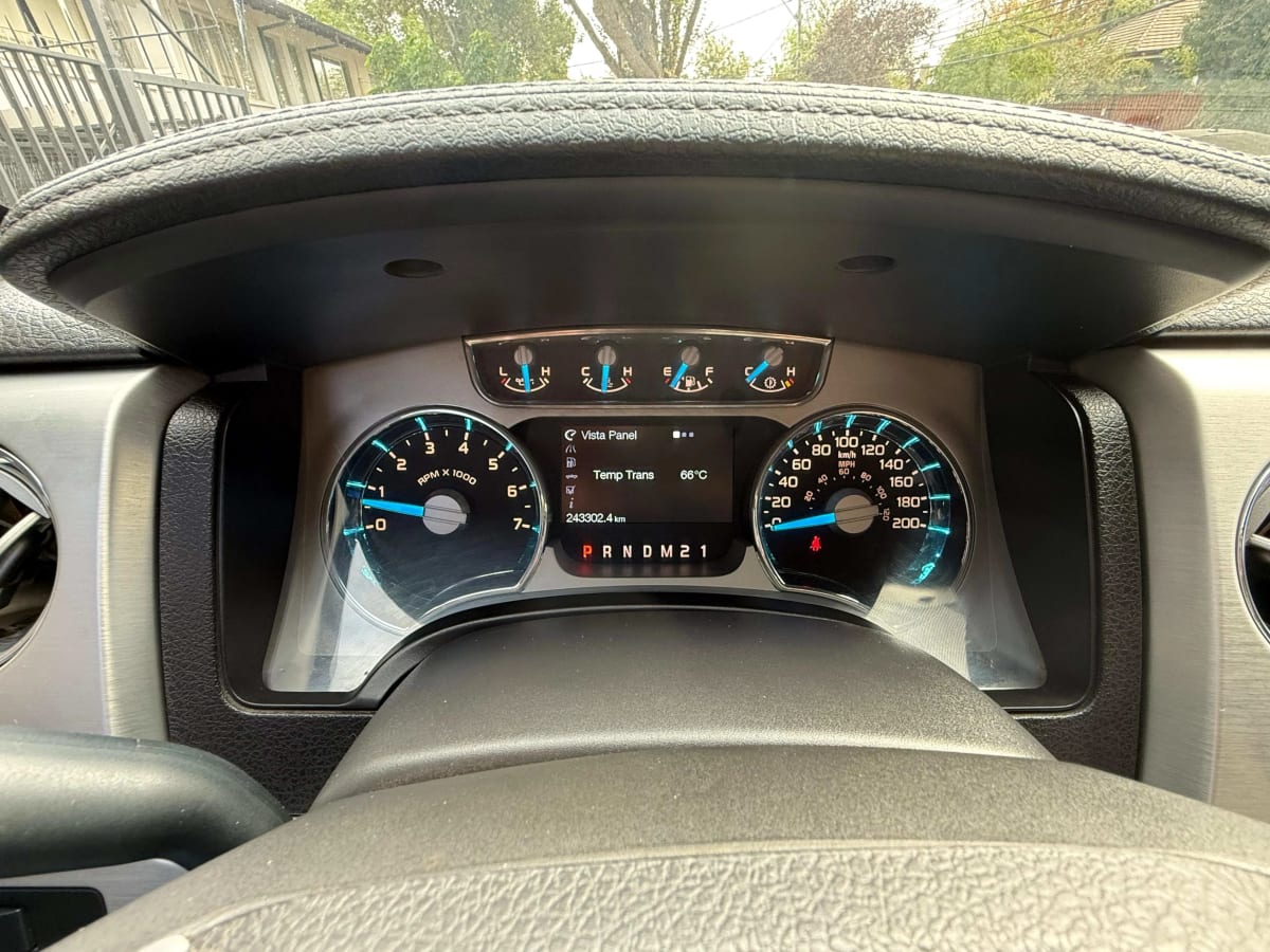 2014 Ford F-150 Platinum 3.5 - Miniatura 9