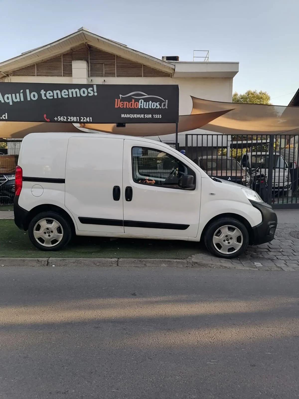 2022 Ram Van 700 1.3 - Miniatura 2