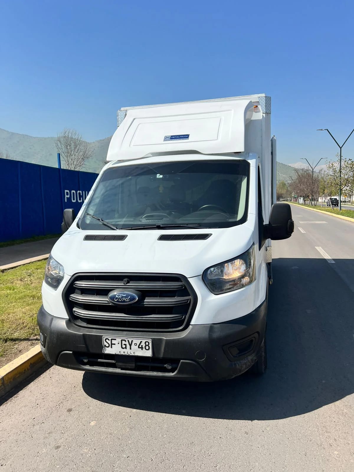 2023 Ford Transit 2.2 Diesel - Miniatura 2