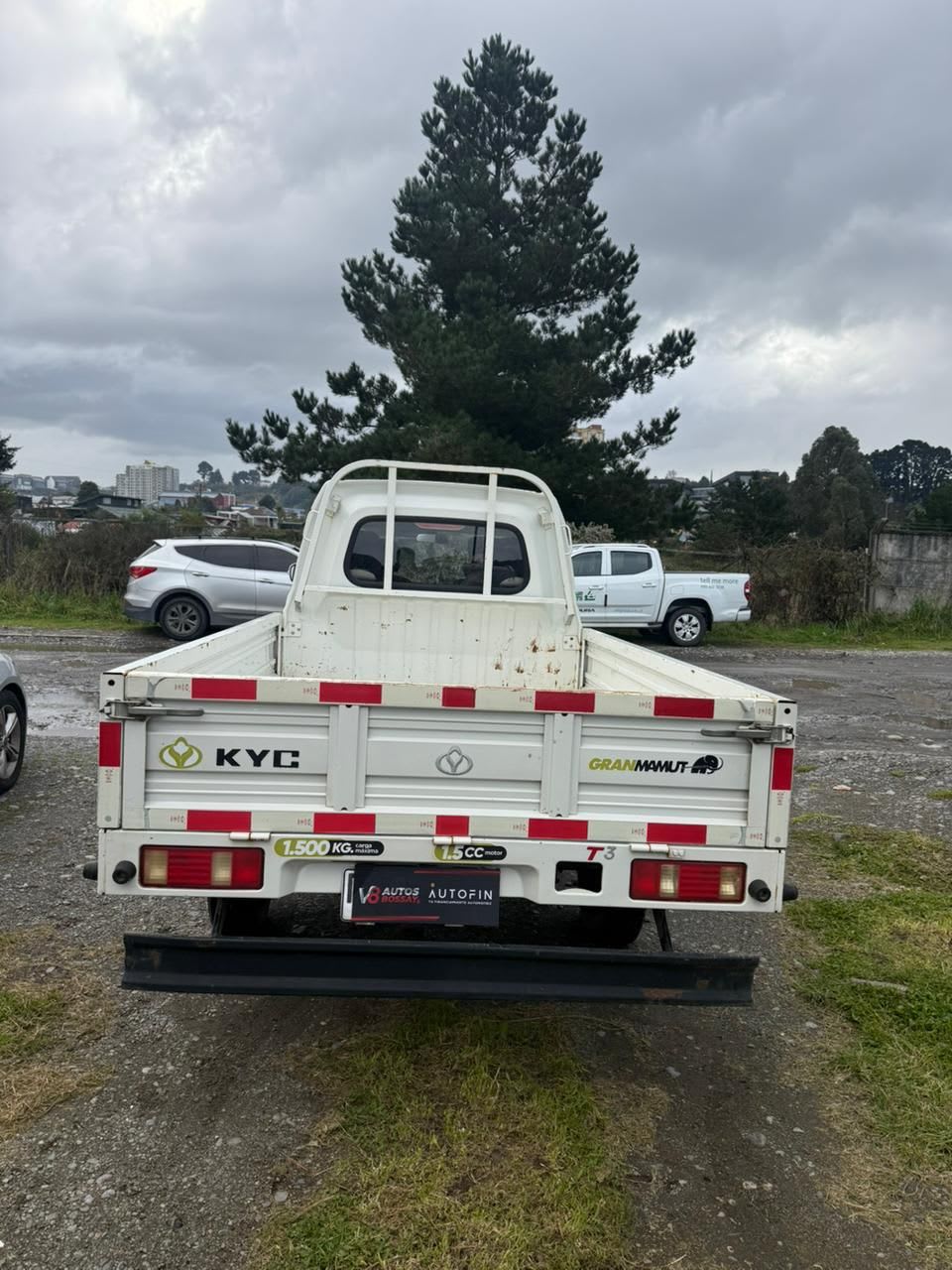 2022 Kyc T3 DCAB 1.5 Blanco - Miniatura 4