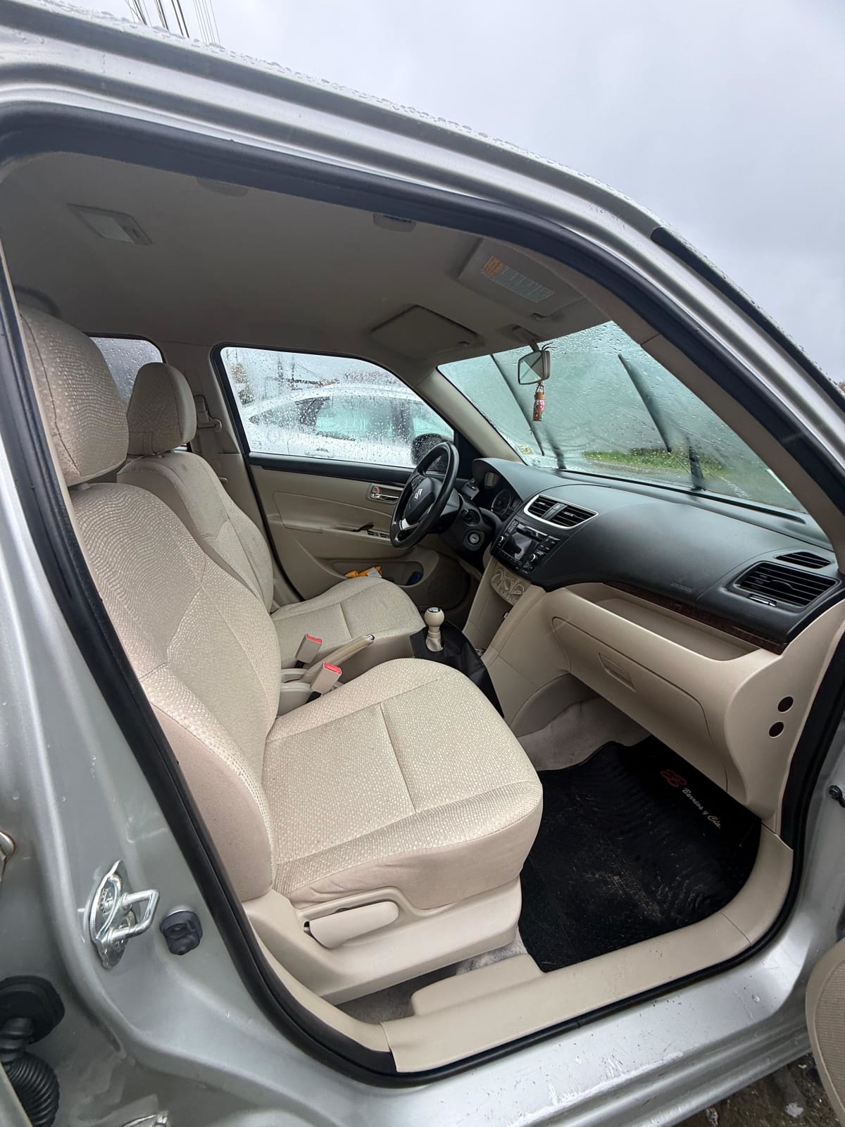 2014 Suzuki SWIFT DZIRE SWIFT Gris - Miniatura 10