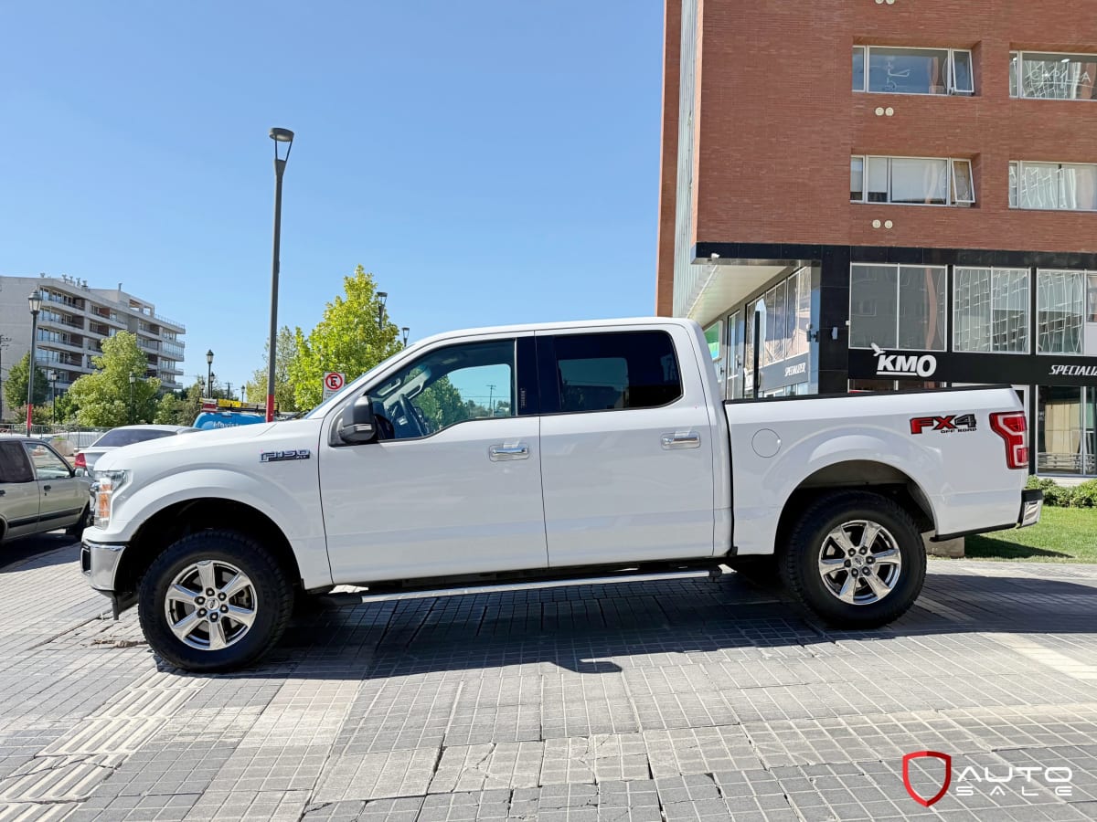 2019 Ford F-150 Xlt F-150 Blanco - Miniatura 7