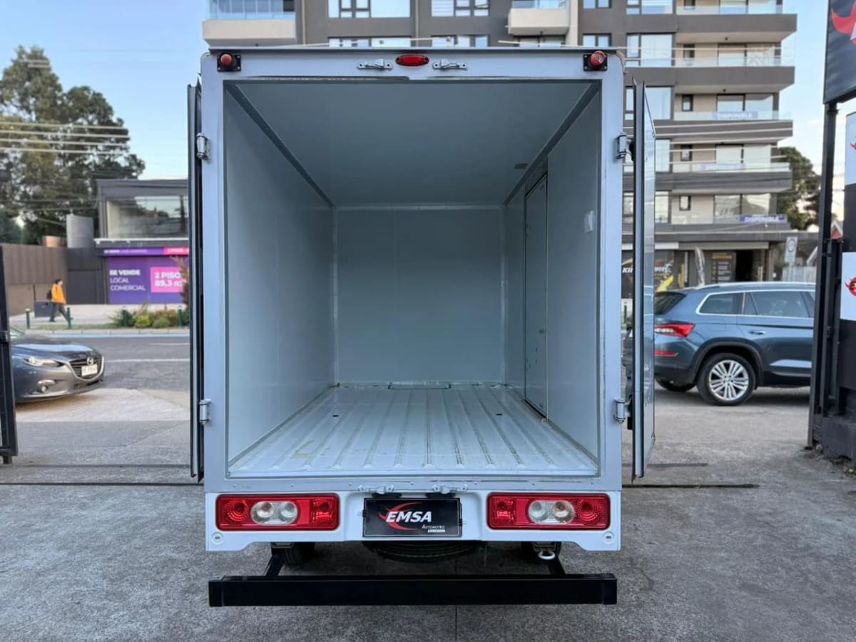 2023 Karry Q22 Furgon Blanco - Miniatura 8