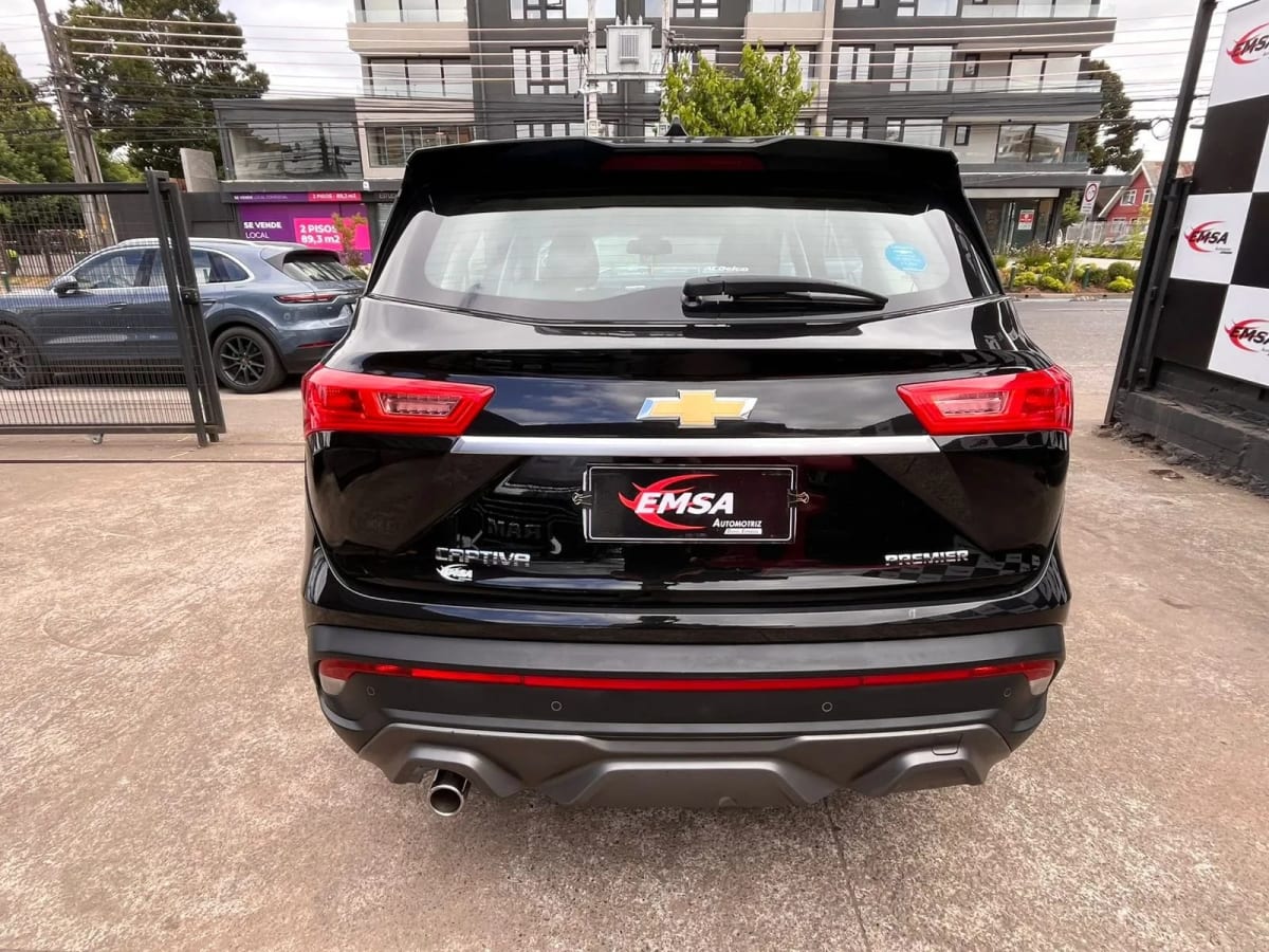 2020 Chevrolet Captiva Premiere Suv Negro - Miniatura 10