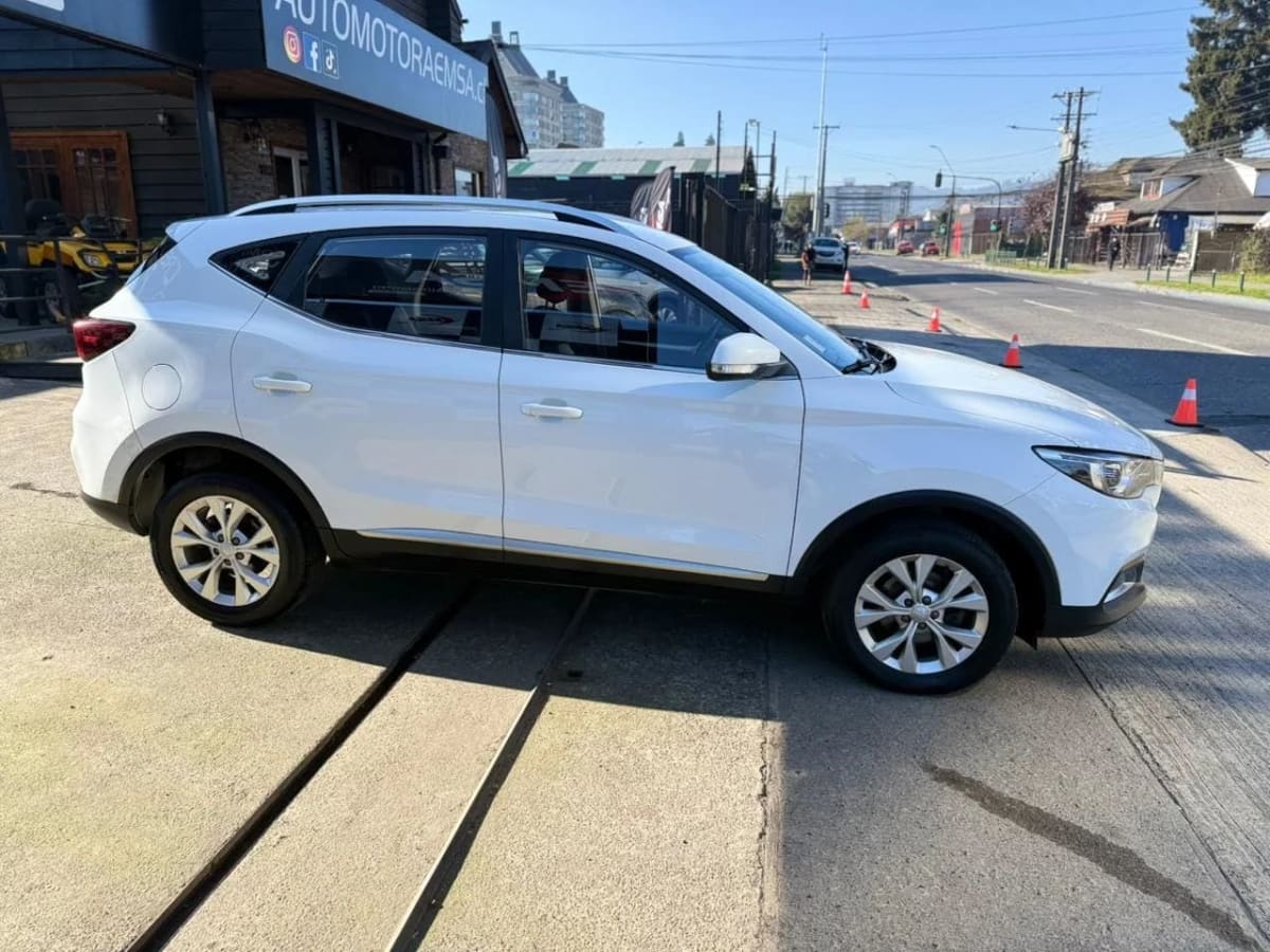 2021 MG ZS Suv Blanco - Miniatura 5