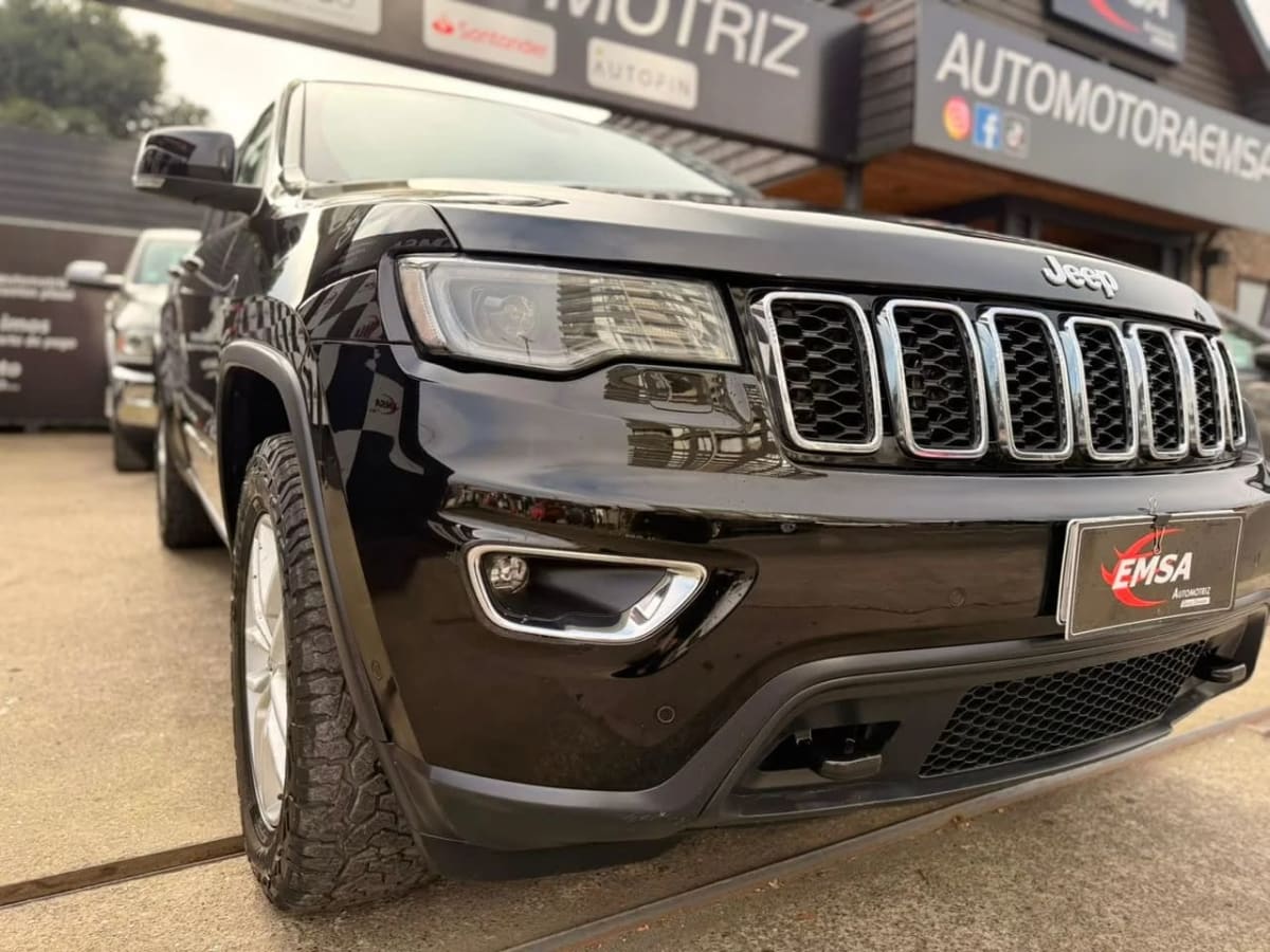 2018 Jeep Grand Cherokee Suv Negro - Miniatura 4