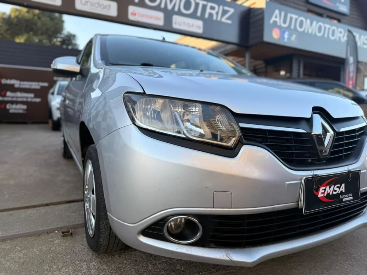 2016 Renault Symbol Sedán Plata - Miniatura 8