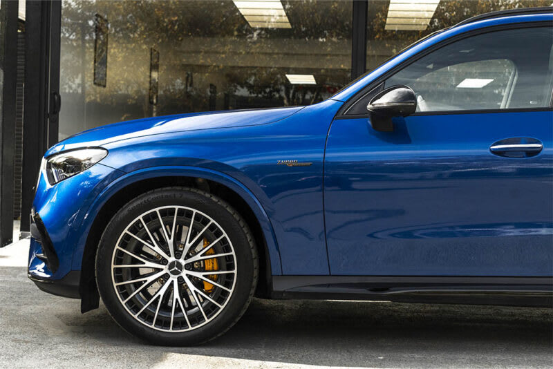 2025 Mercedes-amg Glc 63 Mercedes-AMG - Miniatura 9