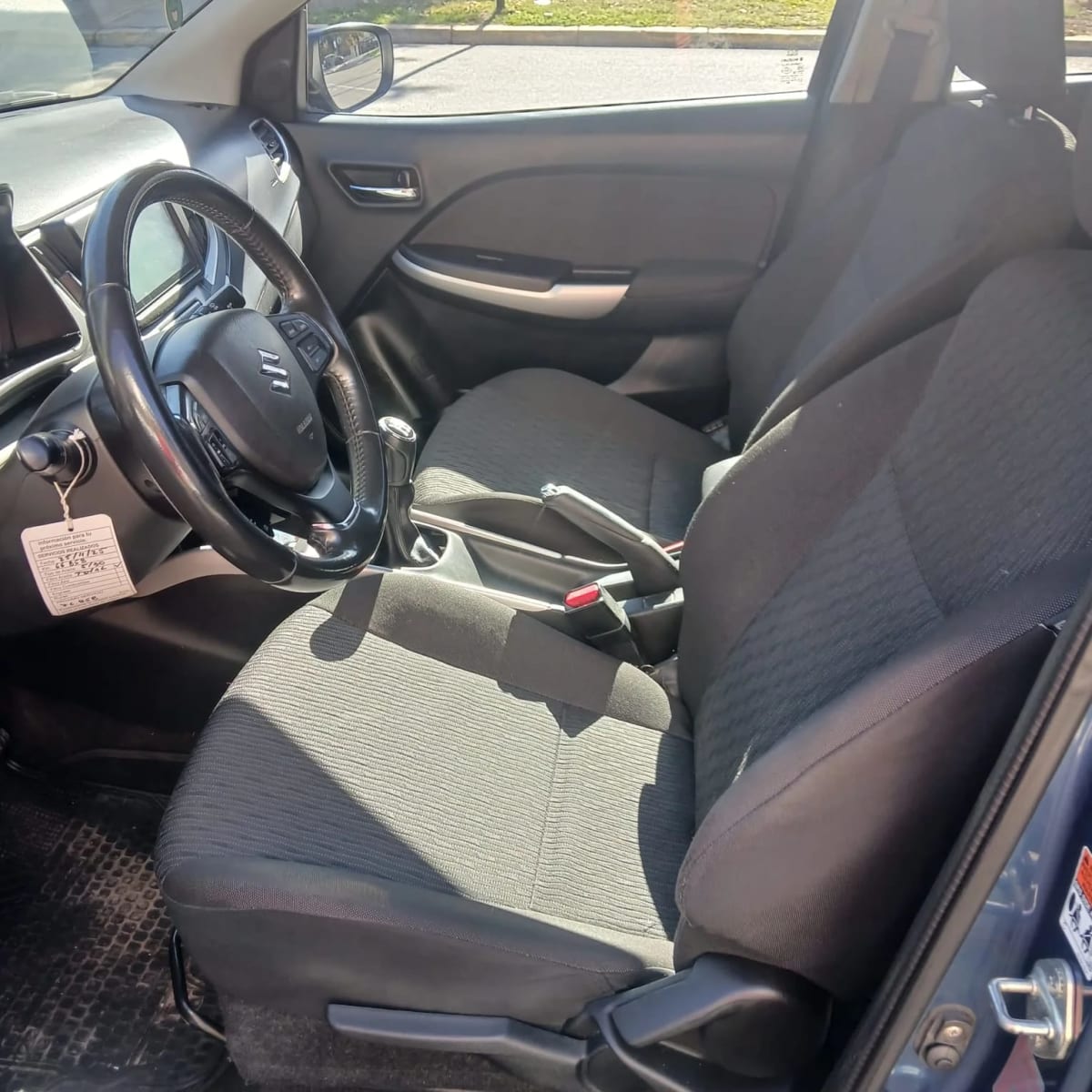 2018 Suzuki Baleno Glx Full - Miniatura 3