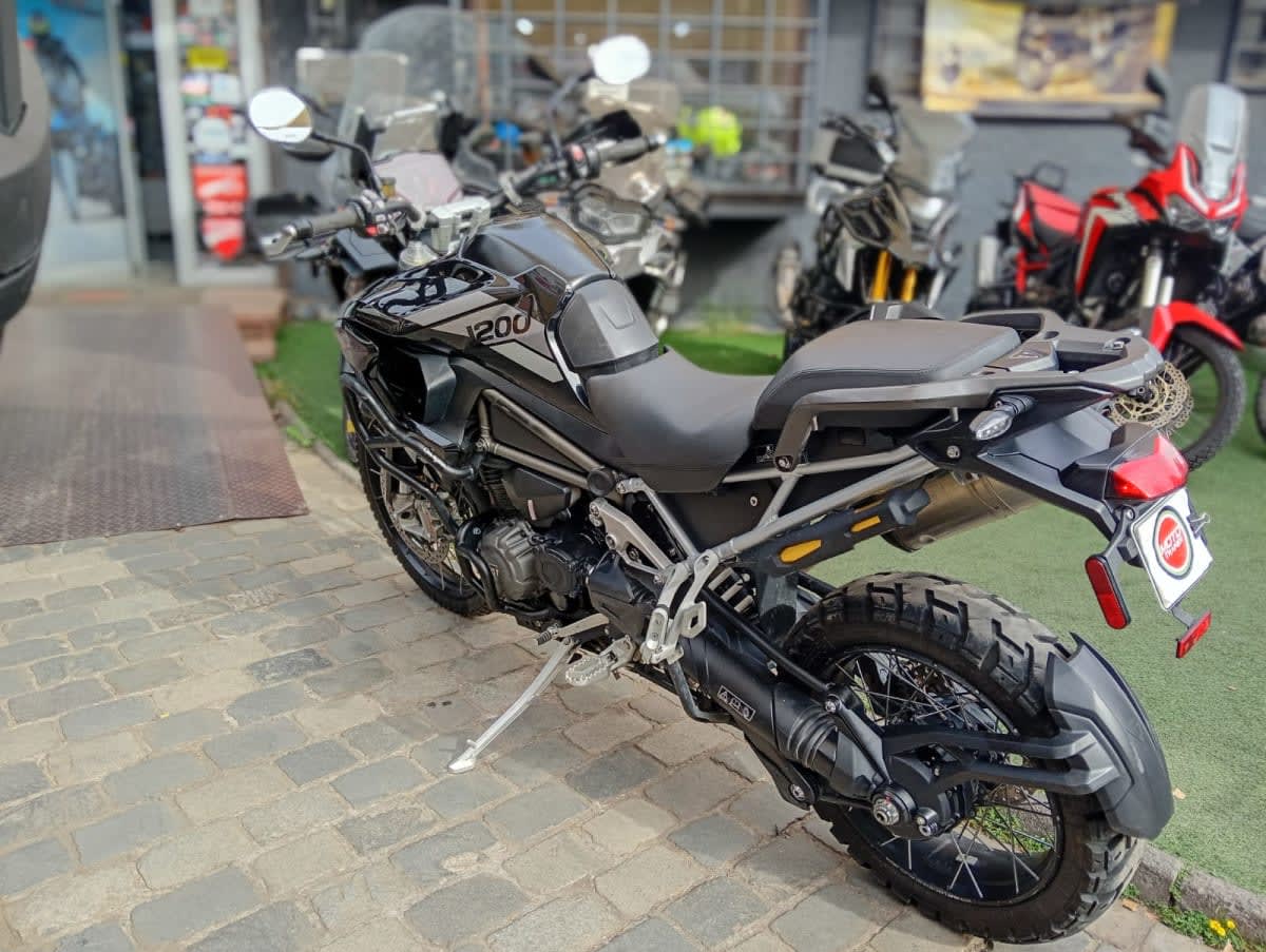 2024 Triumph Tiger 1200 1200 - Miniatura 6
