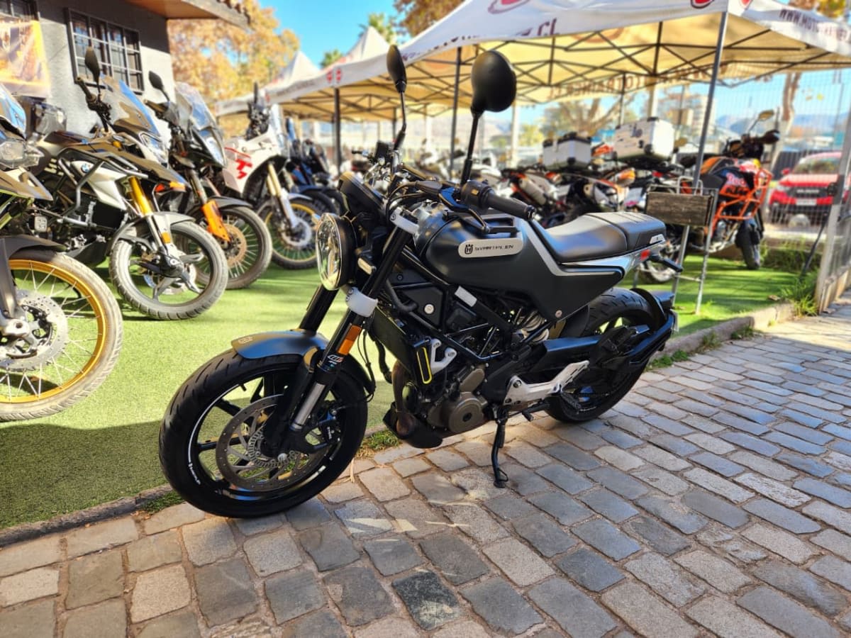 2021 Husqvarna Svartpilen 250 250 - Miniatura 4