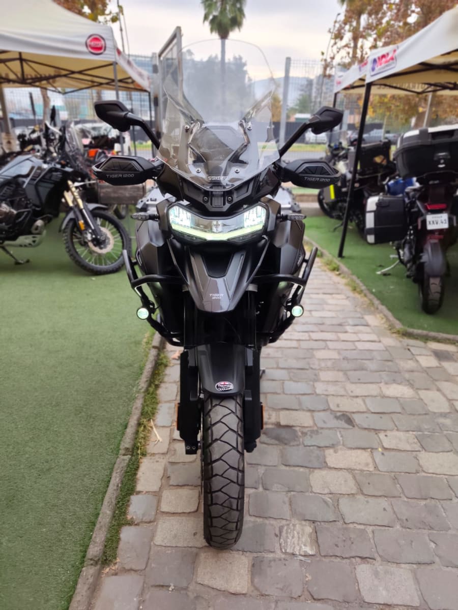 2022 Triumph Tiger 1200 1200 - Miniatura 4