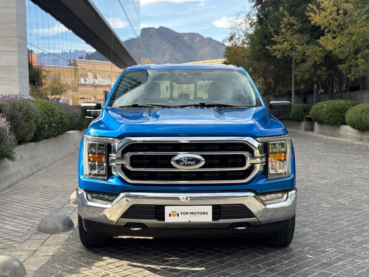 2022 Ford F-150 XLT F-150 Azul - Miniatura 2