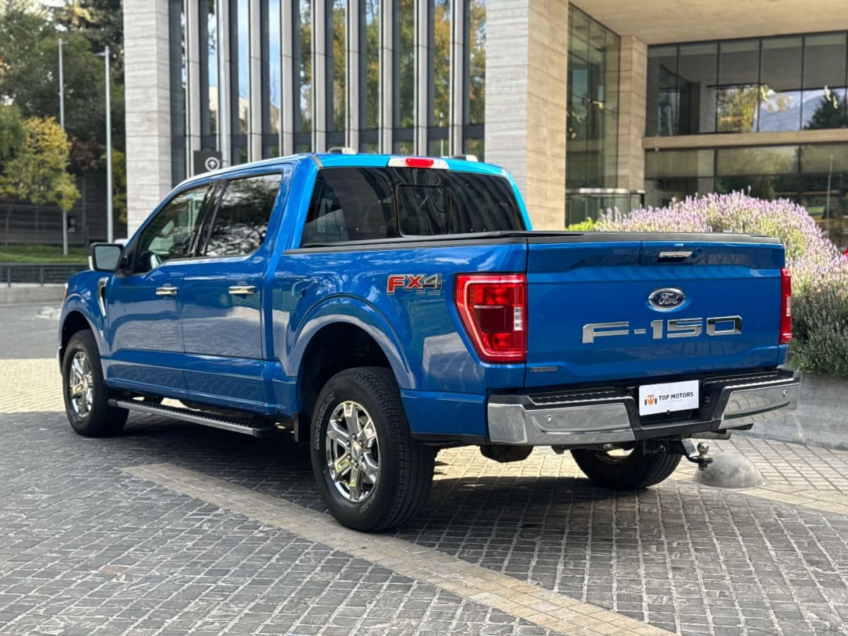 2022 Ford F-150 XLT F-150 Azul - Miniatura 6