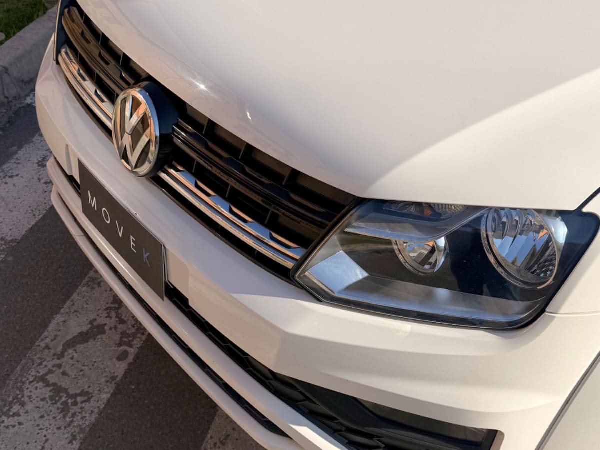 2023 Volkswagen AMAROK Comfortline 4motion 4x4 MT AMAROK Blanco - Miniatura 2