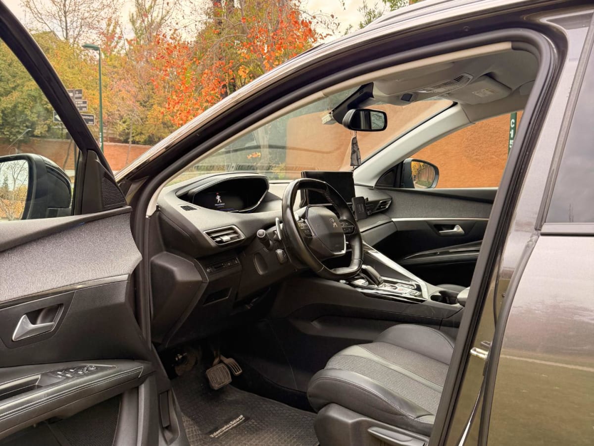 2021 Peugeot 5008 BLUEHDI 130 1.5 AUT ALLURE Gris - Miniatura 7
