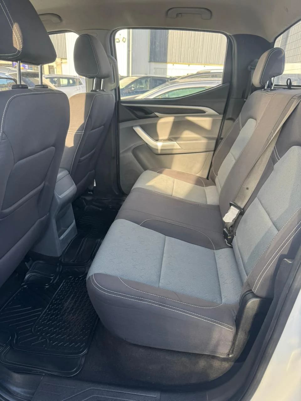 2023 Maxus T60 4x4 T60 - Miniatura 9