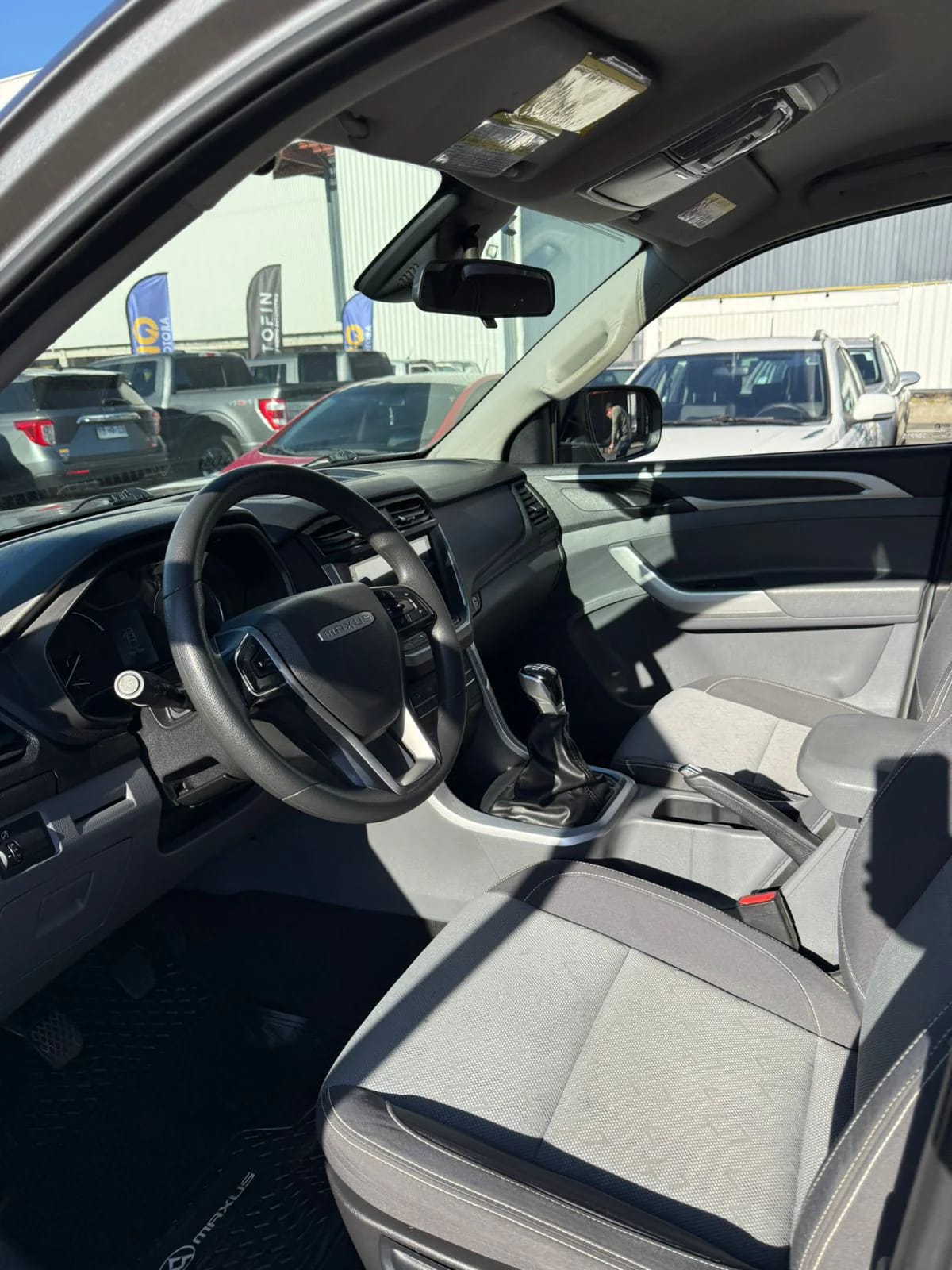 2022 Maxus T60 Full 4x4 - Miniatura 8