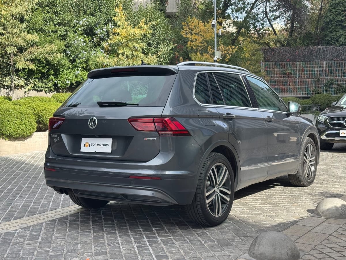 2019 Volkswagen TIGUAN SPORT  TIGUAN GRIS - Miniatura 4