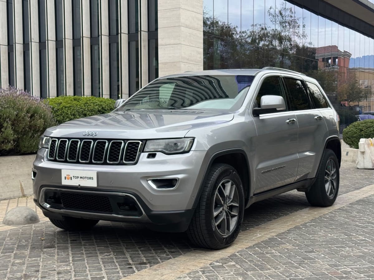 2018 Jeep CHEROKEE Gris Plata - Imagen 1