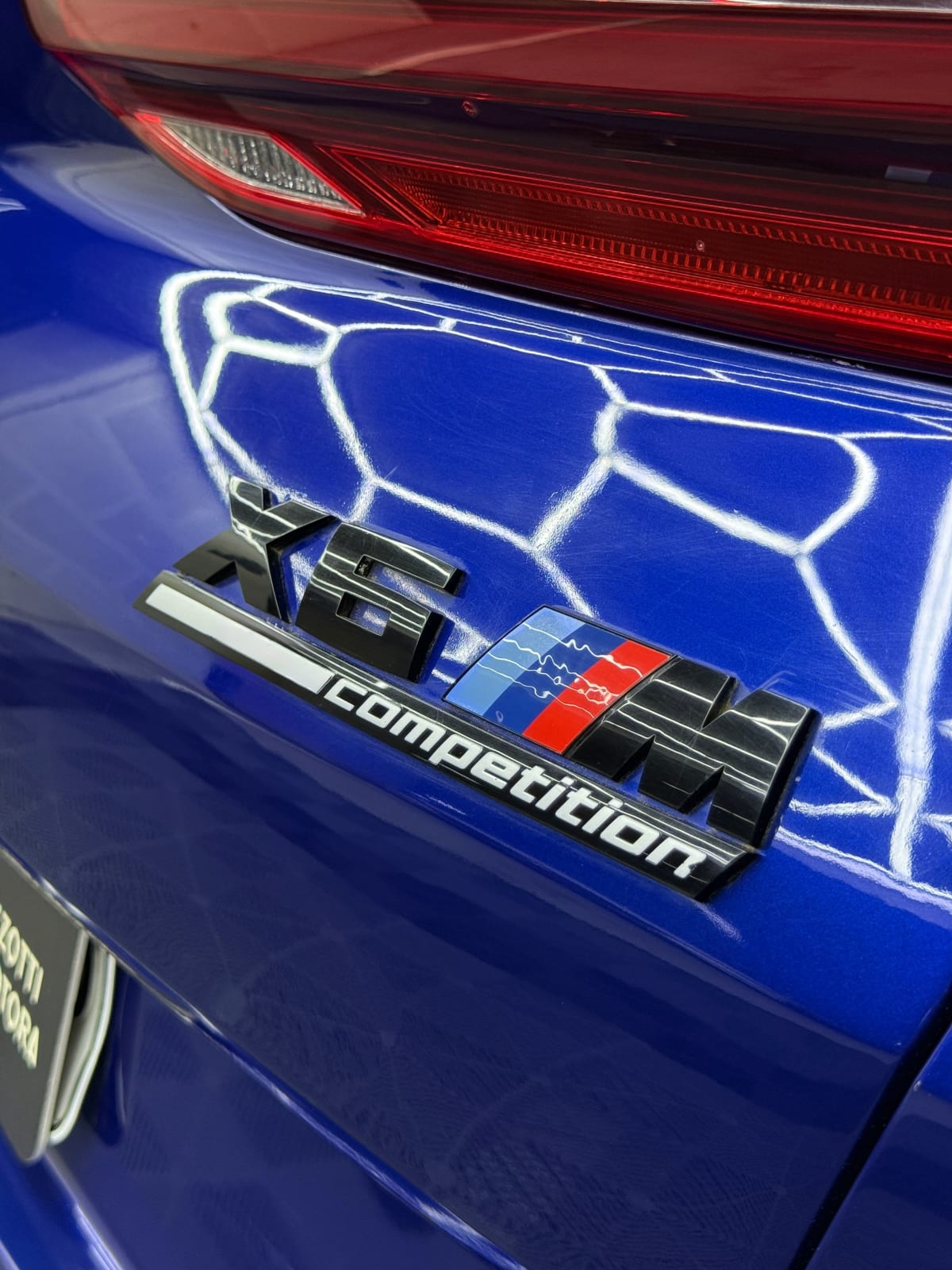 2023 Bmw X6 Mcompetition Azul - Miniatura 8