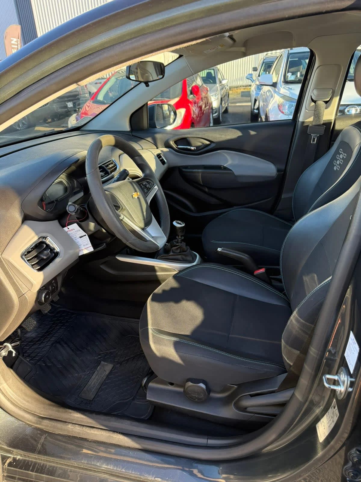 2019 Chevrolet Onix - Miniatura 10