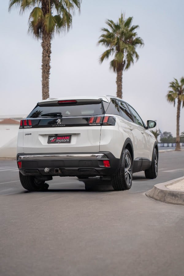 2019 Peugeot 3008 Blanco - Miniatura 7