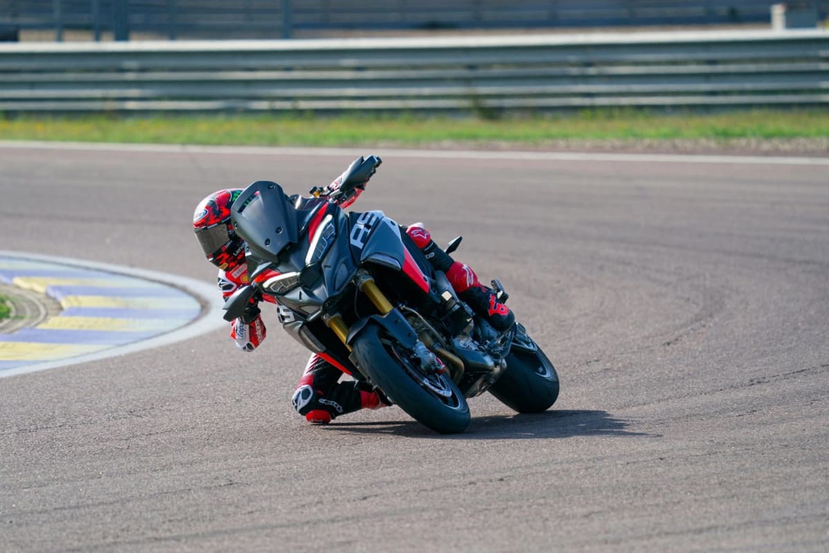2026 Ducati Multistrada V4 RS - Miniatura 2