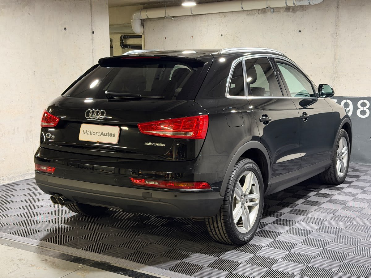 2019 Audi Q3 2.0 Negro - Miniatura 6