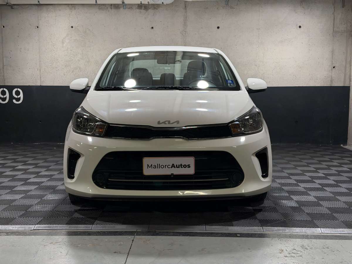 2024 Kia SOLUTO Blanco - Miniatura 2