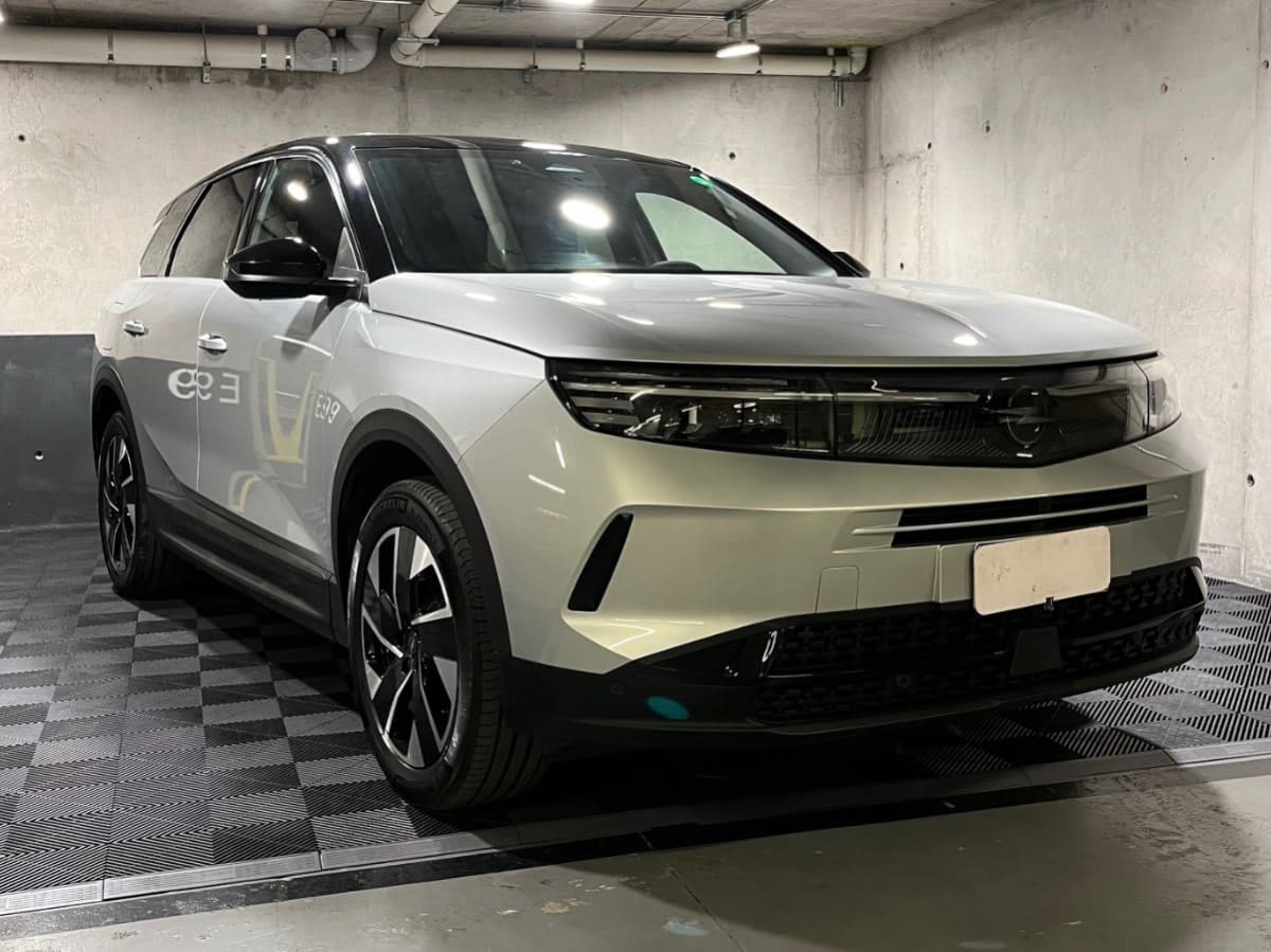 2025 Opel NEW GRANDLAND ULTIMATE NEW GRIS - Imagen 1