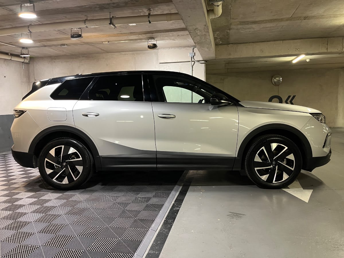 2025 Opel NEW GRANDLAND ULTIMATE NEW GRIS - Miniatura 8