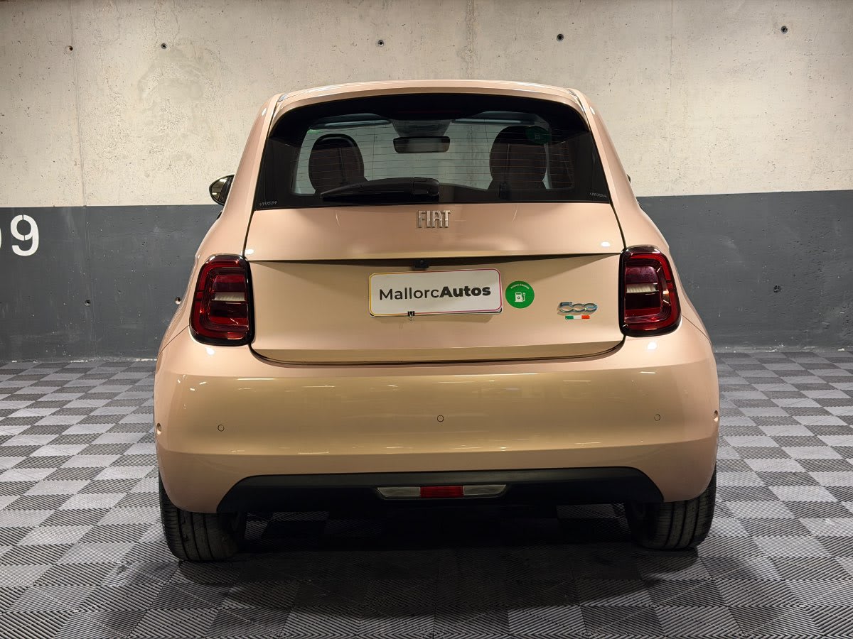 2026 Fiat 500 ELECTRICO - Miniatura 5