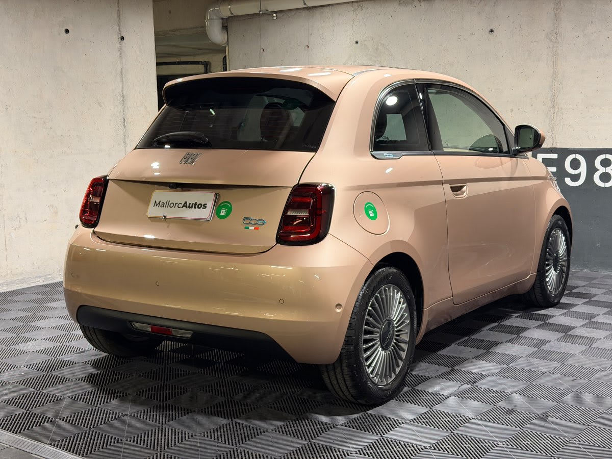 2026 Fiat 500 ELECTRICO - Miniatura 6