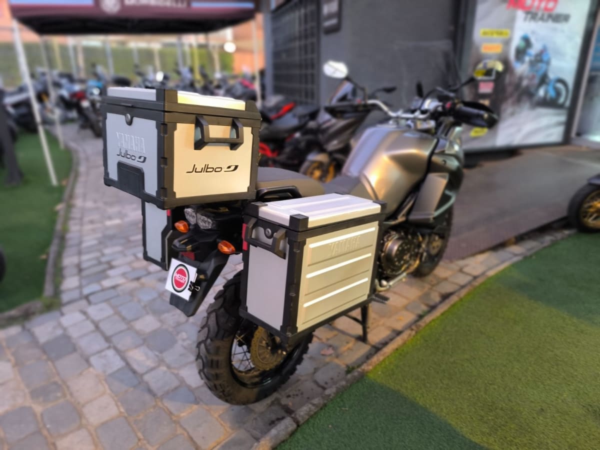 2013 Yamaha Super Tenere Tenere - Miniatura 4