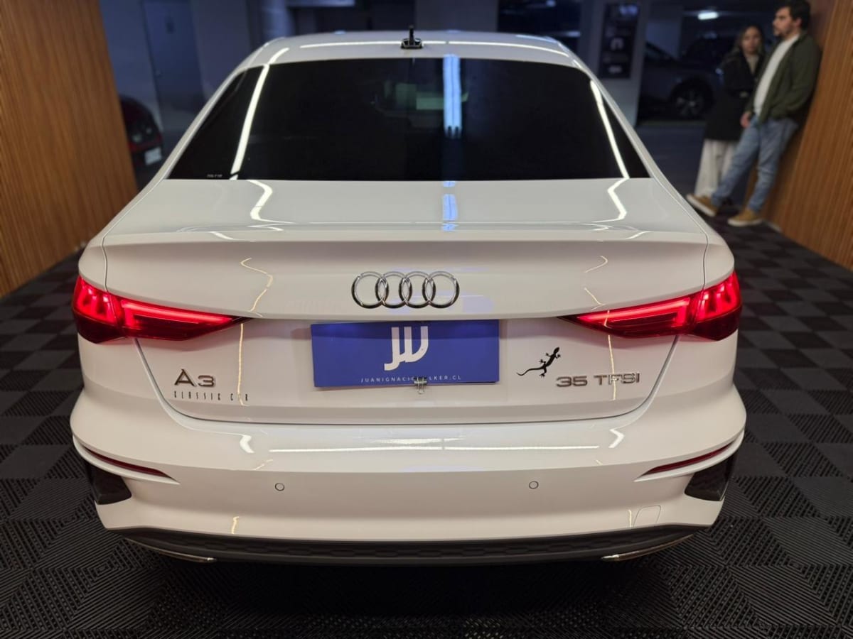 2024 Audi A3 S-line - Miniatura 5
