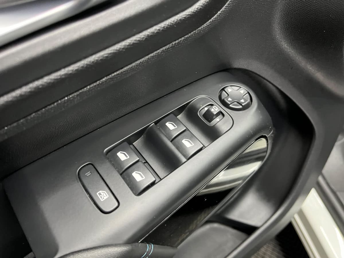 2023 Citroën C5 aircross 1.6 - Miniatura 9