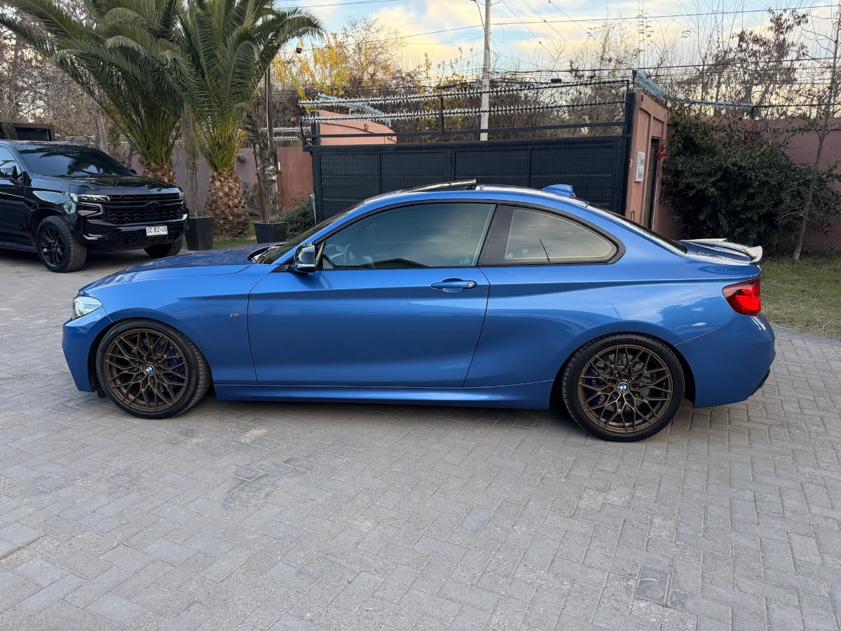 2021 BMW M240I Azul - Miniatura 7