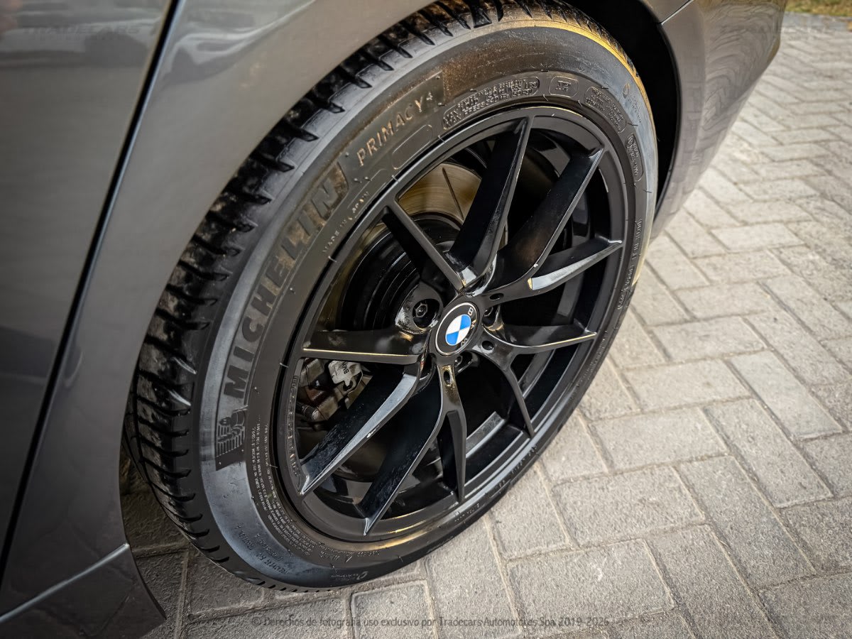 2014 BMW 335 Gris - Miniatura 2