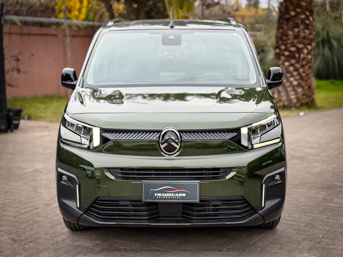 2025 Citroën BERLINGO MULTISPACE Verde - Miniatura 9