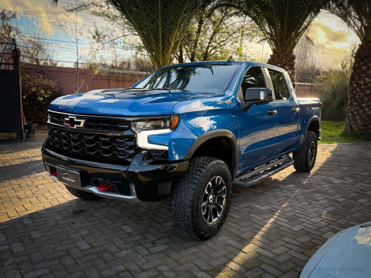 2023 Chevrolet SILVERADO Azul - Miniatura 8