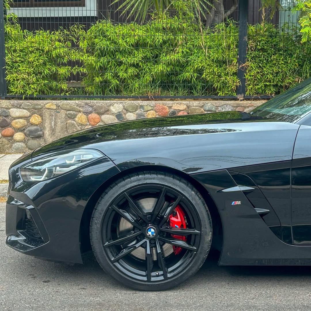 2021 BMW Z4 M40I CONVERTIBLE 🇩🇪 Negro - Miniatura 3